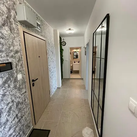 Platinum Luxury Industrial 3 Unit Center Freepark * Plovdiv